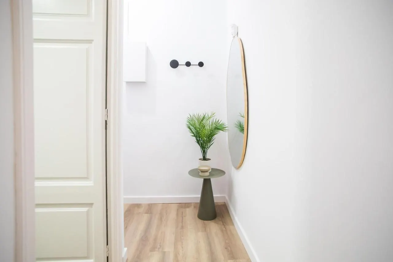 43Apar1010- Super Centric Apartment In Barcelona -