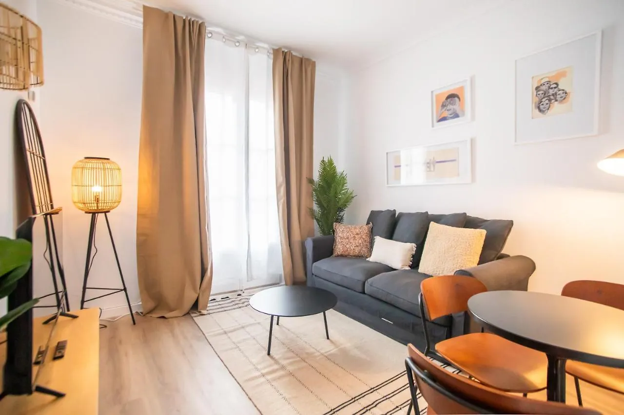 43Apar1010- Super Centric Apartment In Barcelona -